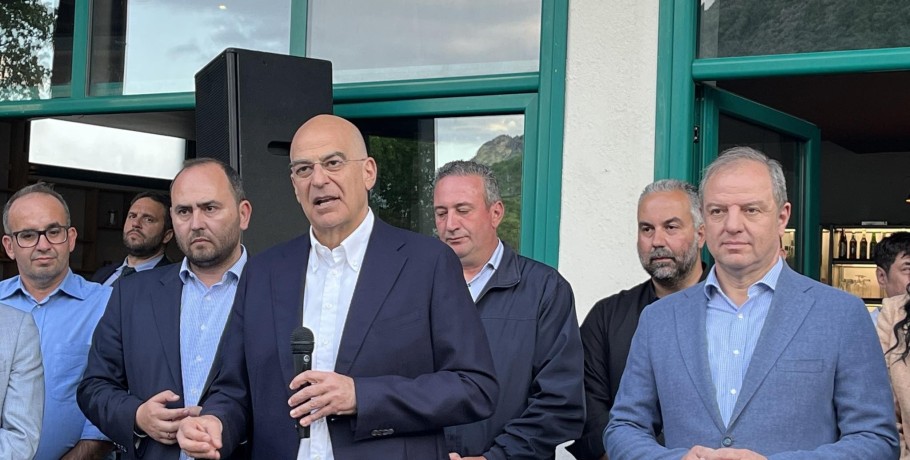 Πρόμαχοι Αλμωπίας: Μήνυμα νίκης από Δένδια και Σταμενίτη