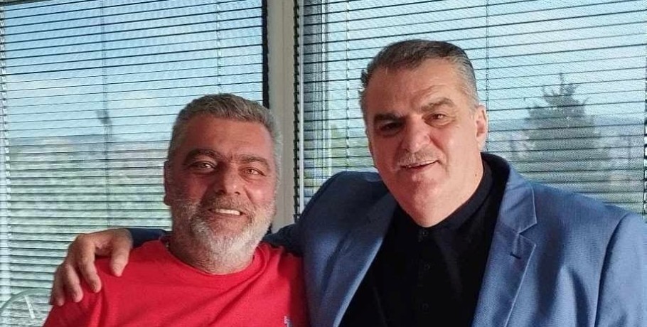 Ο Νίκος Πετρουλάκης στο Λιμάνι Θεσσαλονίκης, πήρε μήνυμα από Ιβάν Σαββίδη!