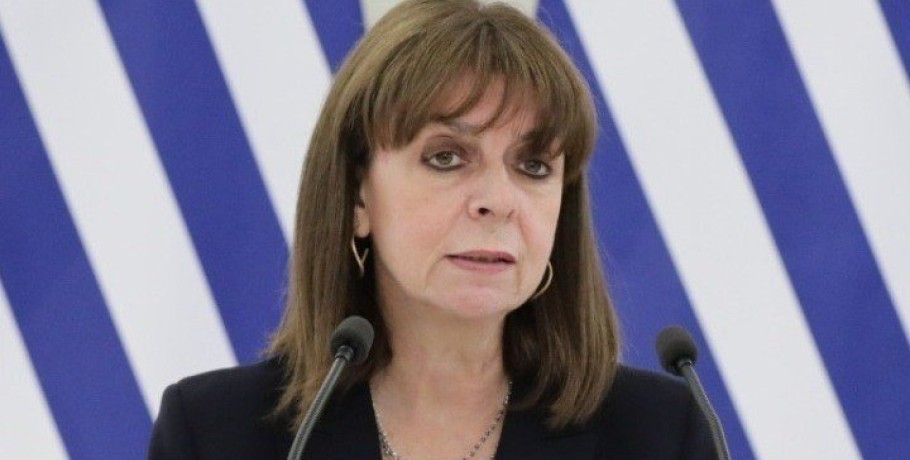 Η ΠτΔ ανακηρύχθηκε Επίτιμη Δημότης Κάσου στο πλαίσιο της επίσκεψής της για την επέτειο των 200 χρόνων από το Ολοκαύτωμα