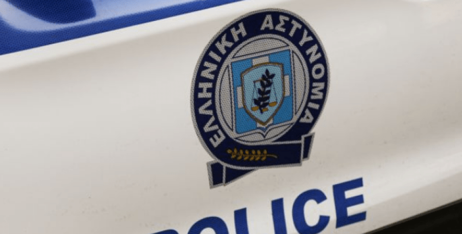 "Ποντικοί" άνοιγαν αυτοκίνητα και έπαιρναν ότι έβρισκαν