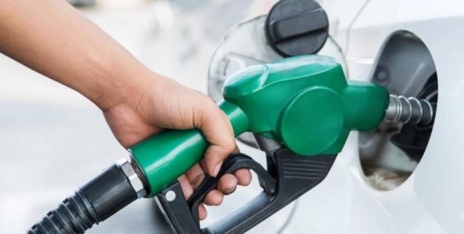 Καύσιμα: Σκωτσέζικο ντουζ οι τιμές για τους καταναλωτές