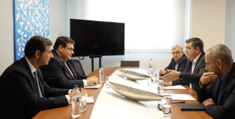 «Αυλαία» για τις αλλαγές στην αυτοδιοίκηση και τις μεταρρυθμίσεις στο κράτος
