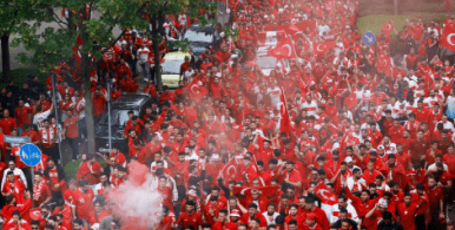 EURO 2024: Επεισόδια Τούρκων και Γεωργιανών φιλάθλων εντός του γηπέδου
