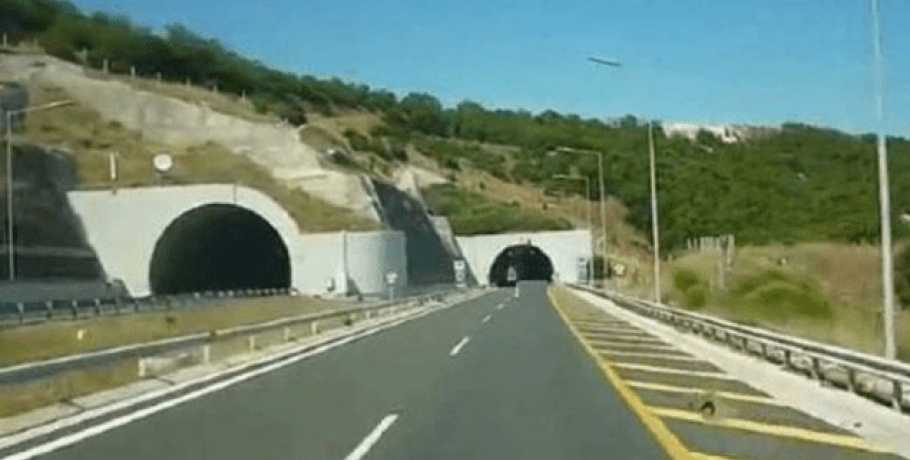Διακοπή κυκλοφορίας σε τμήμα του δρόμου Πολυμύλου-Βέροιας