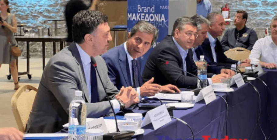 Κικίλιας από Θεσσαλονίκη: «Η πιο δύσκολη αντιπυρική περίοδος των τελευταίων 20 ετών»