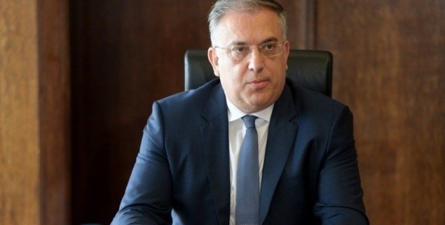 Το στοίχημα του Θεοδωρικάκου για την πτώση των τιμών στα ράφια των σούπερ μάρκετ